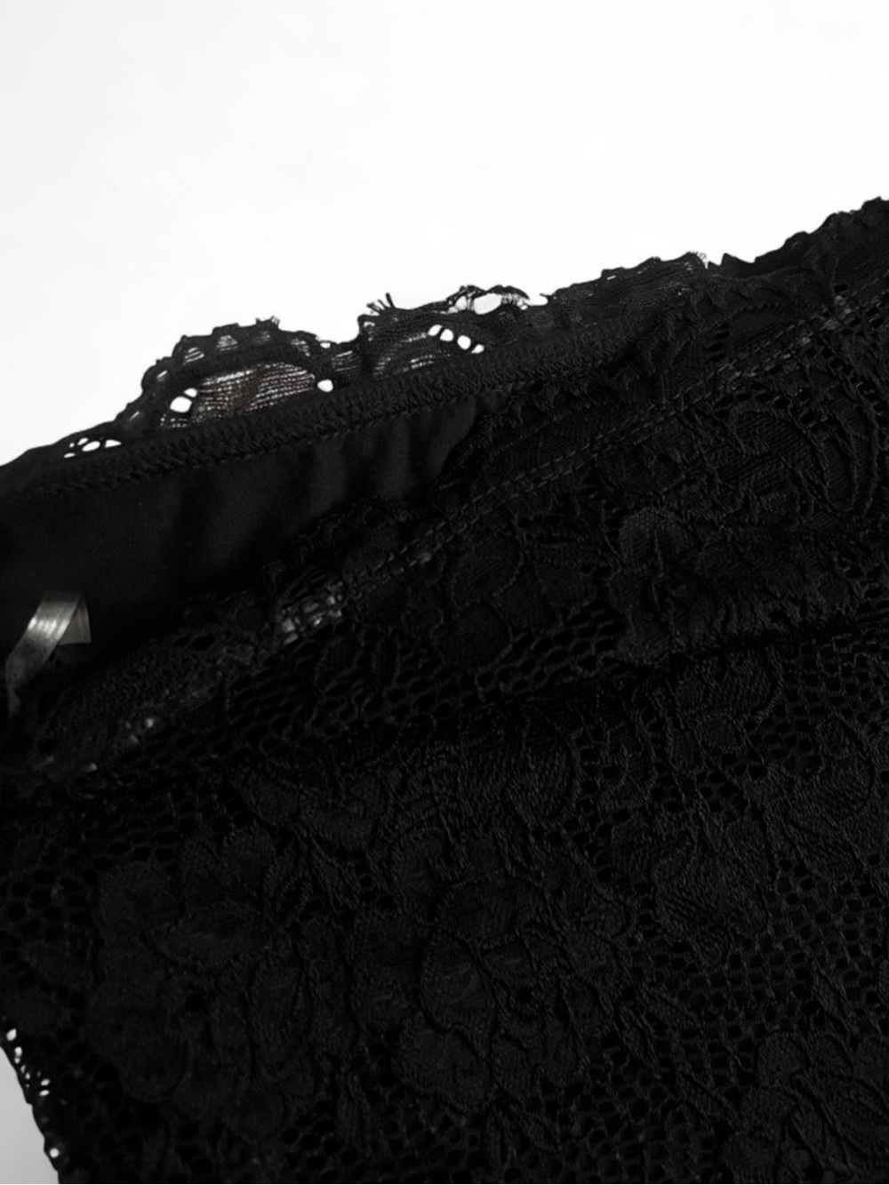 Windsor Black Strapless Lace Bodysuit - Picture 4 of 4